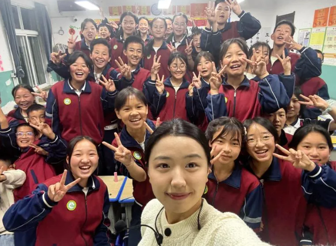 Ը��һ����ů��ɽ���ഺ΢��